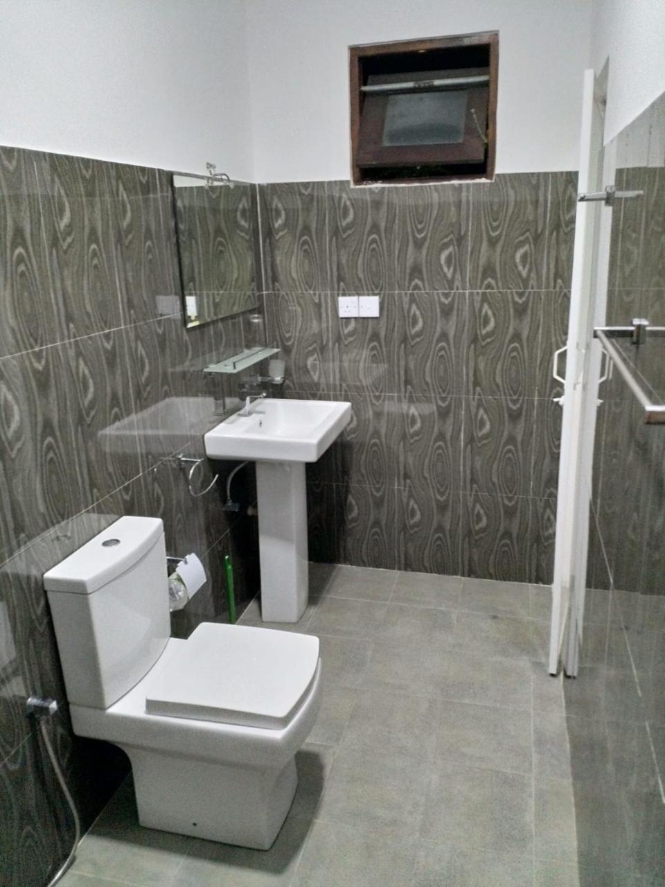 Hikkaduwa Family Inn Dış mekan fotoğraf