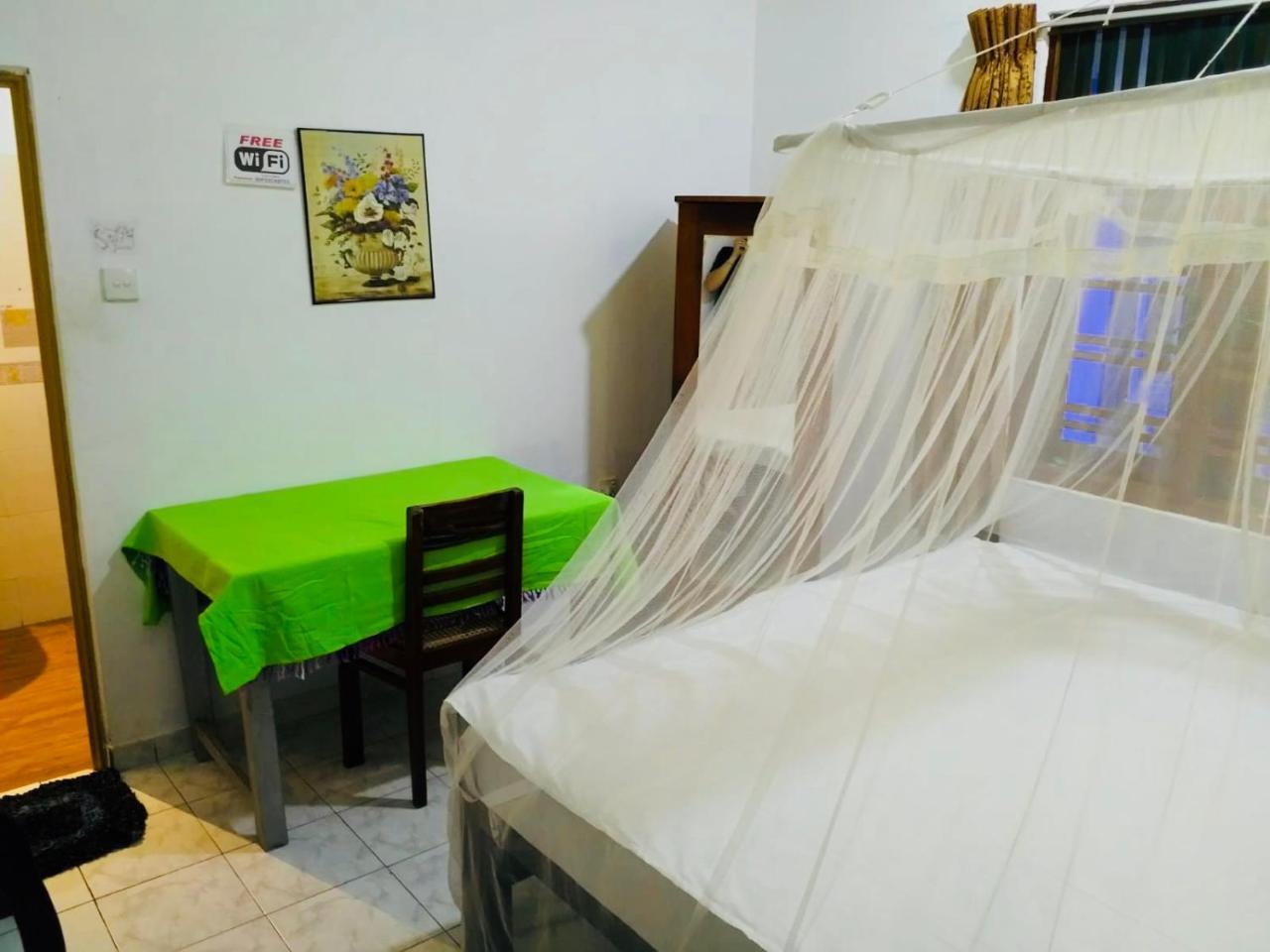 Hikkaduwa Family Inn Dış mekan fotoğraf