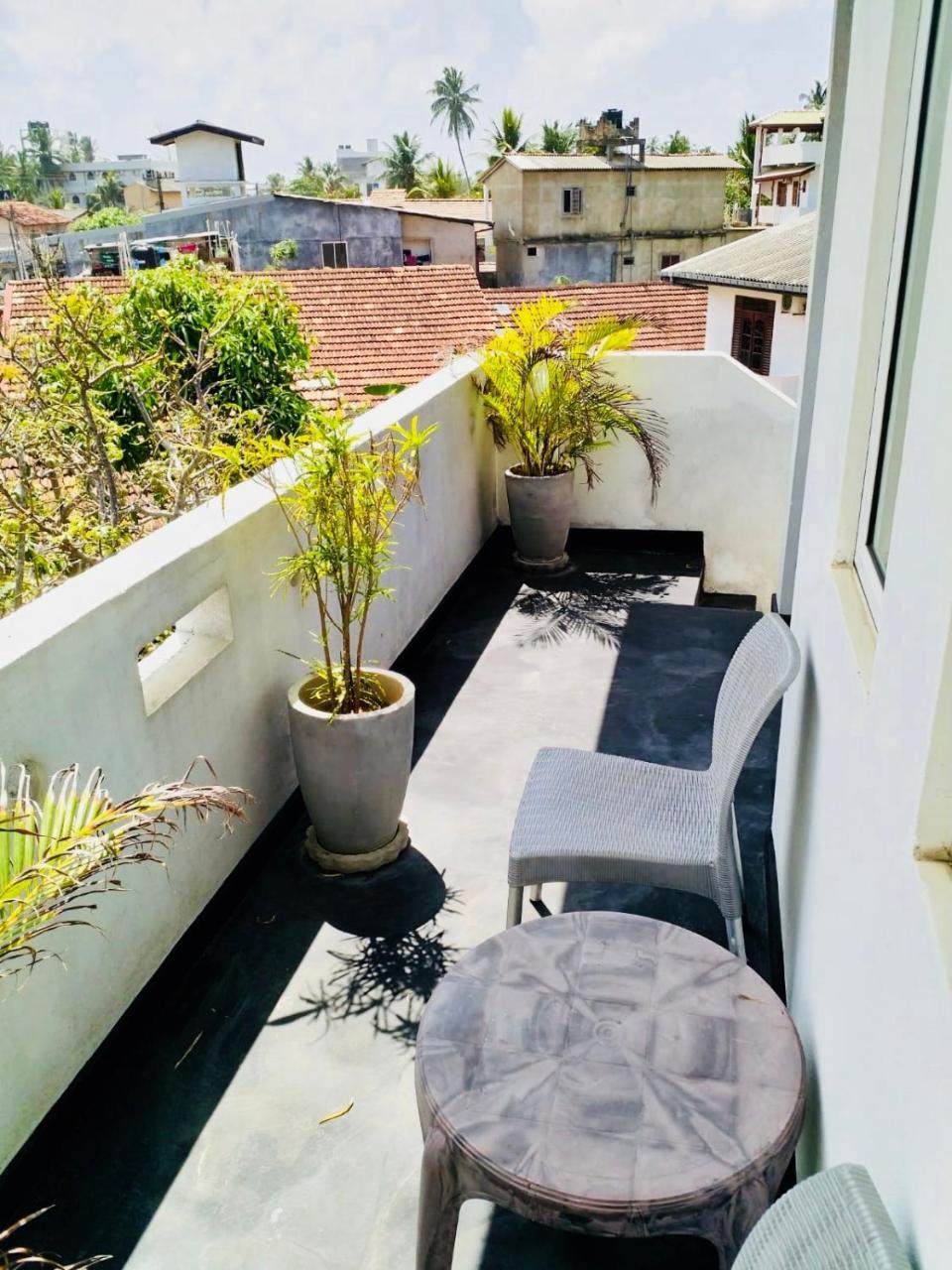 Hikkaduwa Family Inn Dış mekan fotoğraf